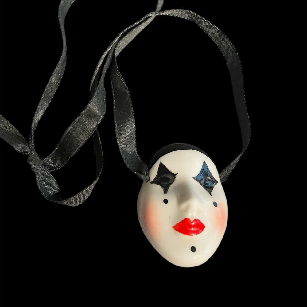 Vintage 80s Miniature Ceramic Mask MARDI GRAS Clown Carnival Wall Art 2.5"